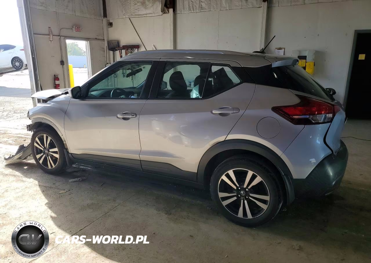 2019 Nissan Kicks Sv VIN:3N1CP5CU2KL569414 - 2