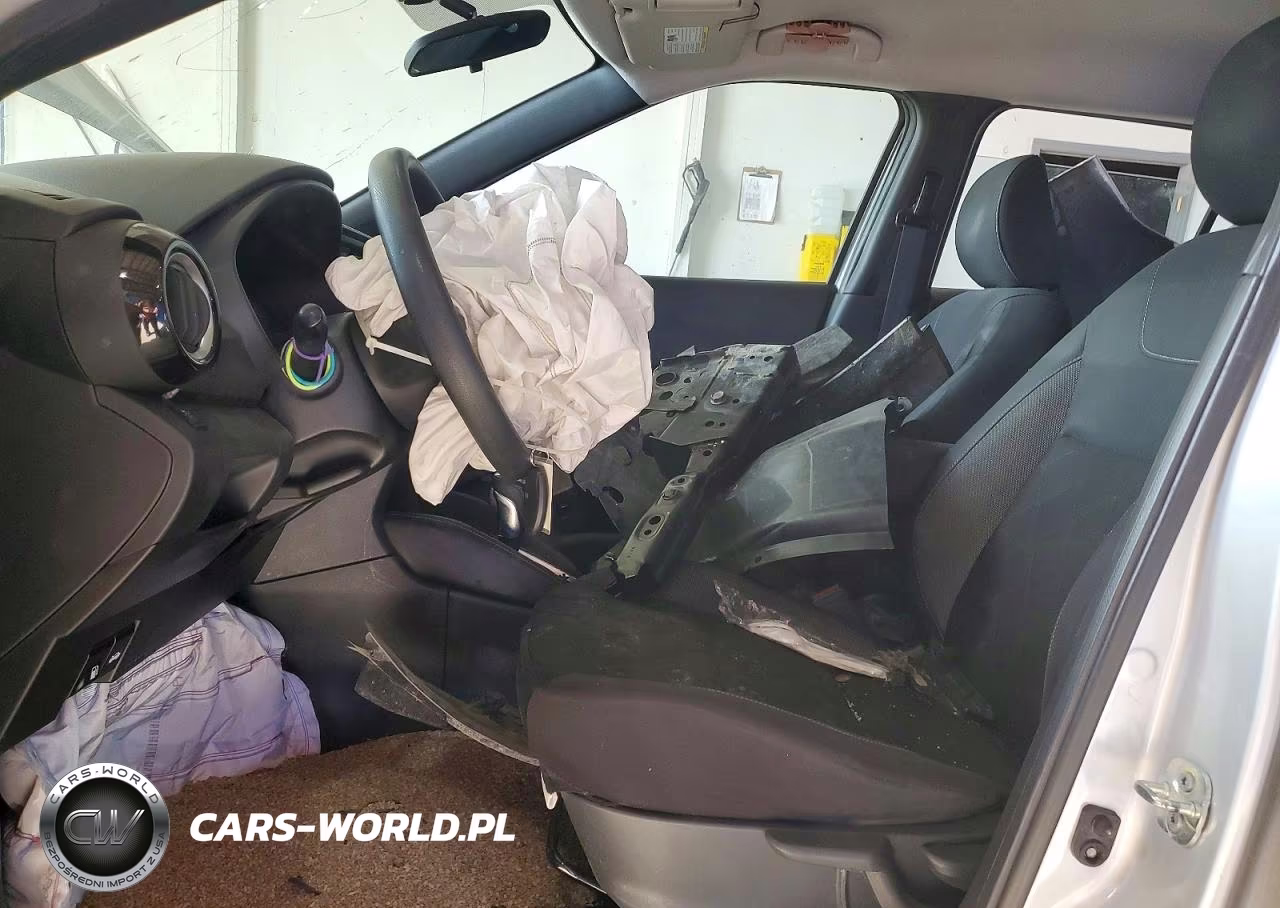 2019 Nissan Kicks Sv VIN:3N1CP5CU2KL569414 - 7