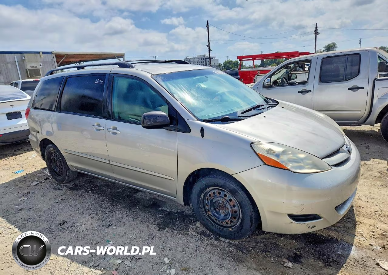 2008 Toyota Sienna Le 7-Passenger VIN:5TDZK23C88S200457 - 4