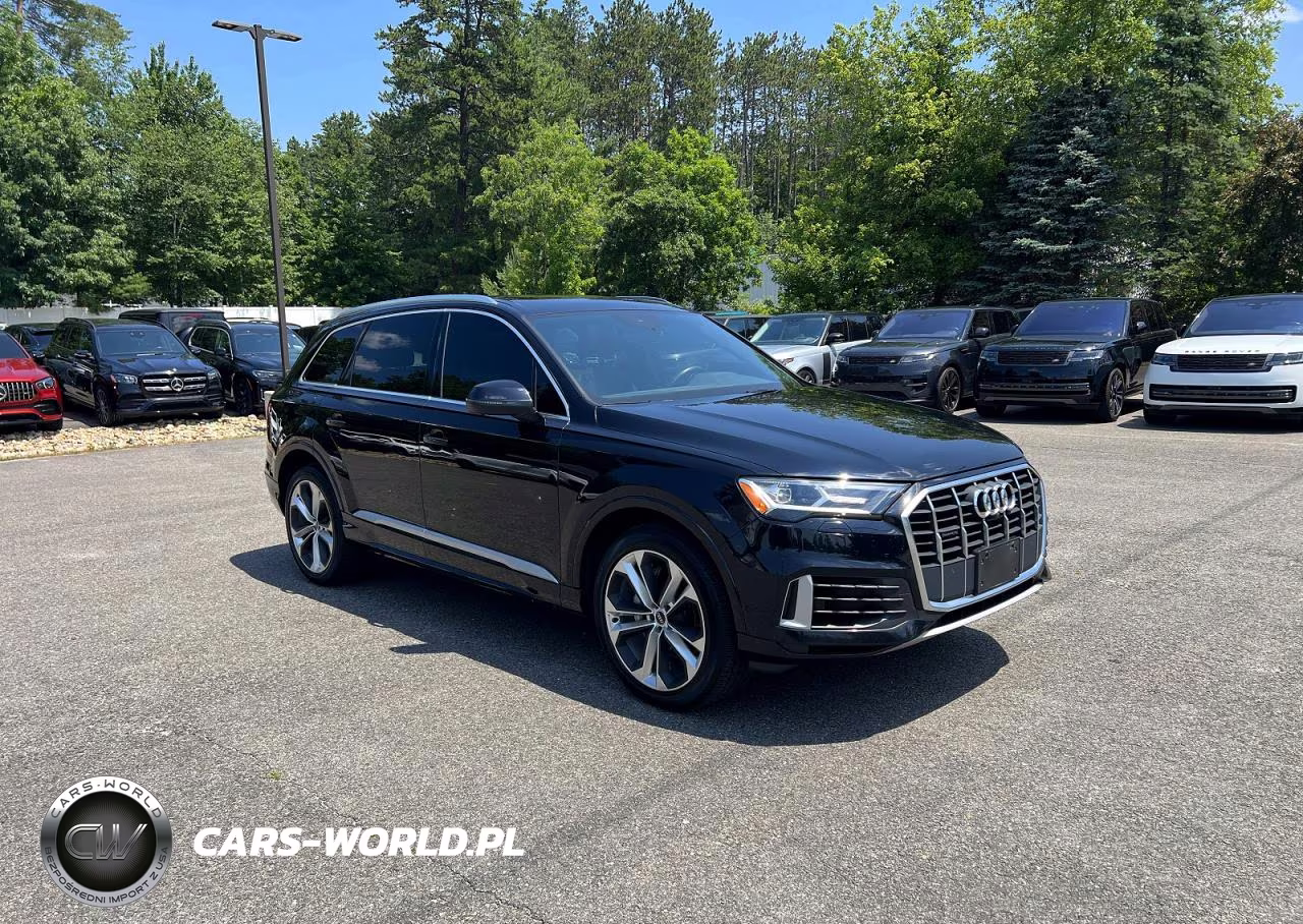 2021 Audi Q7 Premium Plus