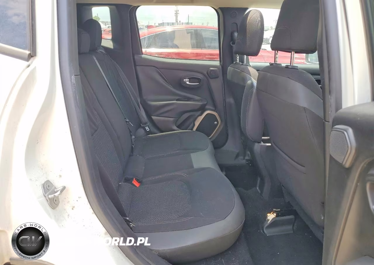 2016 Jeep Renegade Latitude VIN:ZACCJABT2GPD02952 - 10