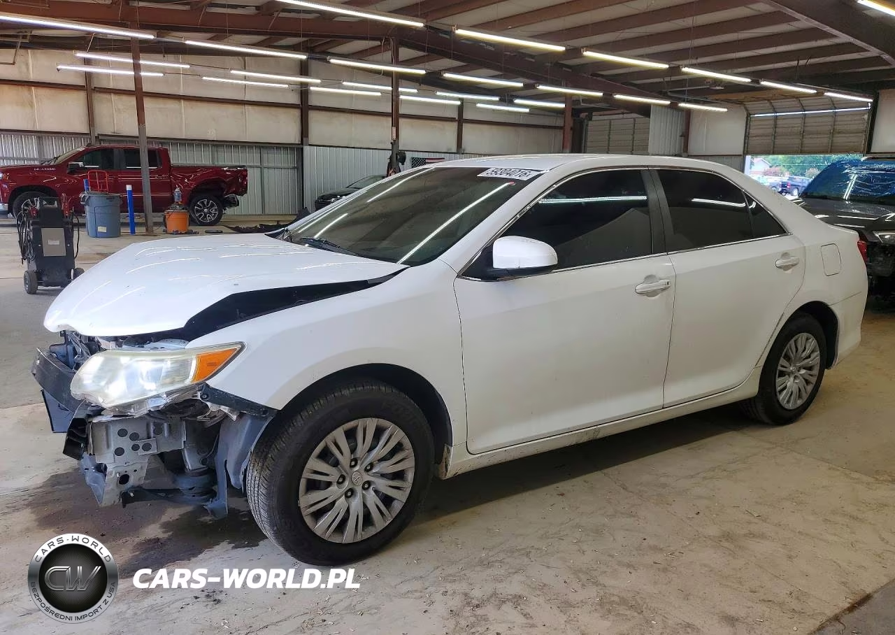 2013 Toyota Camry L