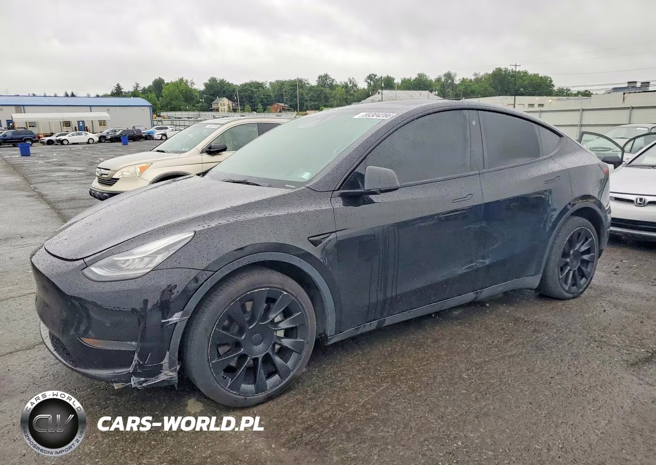 2022 Tesla Model Y – zdjęcie 1 z 13