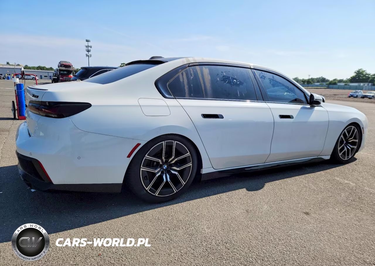 2024 BMW 760 Xi VIN:WBA33EJ08RCS63961 - 3