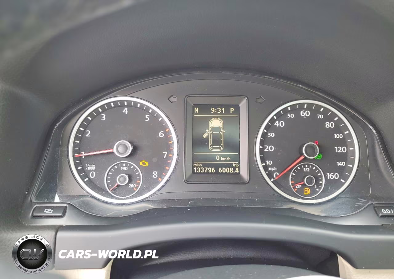 2012 Volkswagen Tiguan S VIN:WVGBV7AX8CW581906 - 9