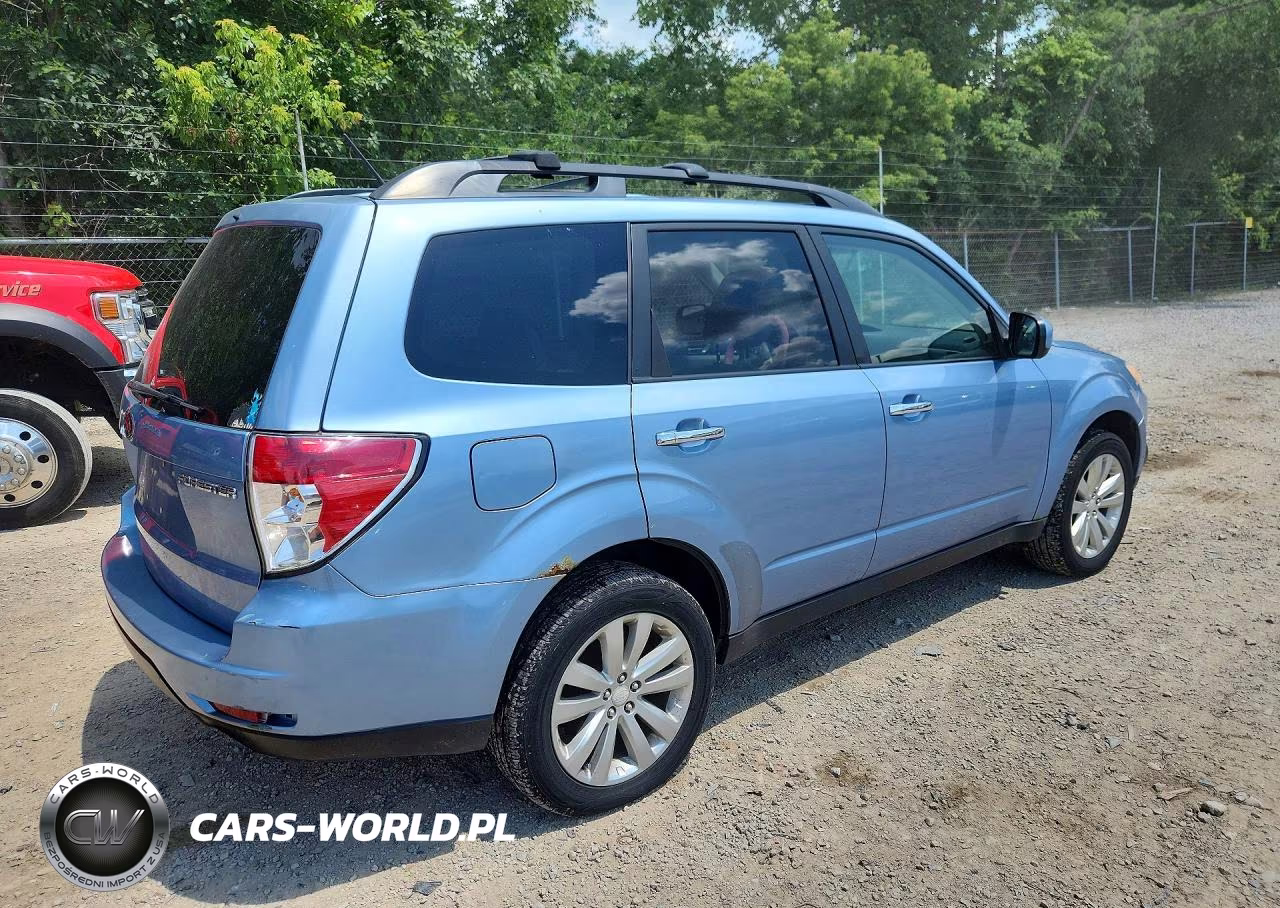 2011 Subaru Forester 2.5X Premium VIN:JF2SHBDC1BH715764 - 3