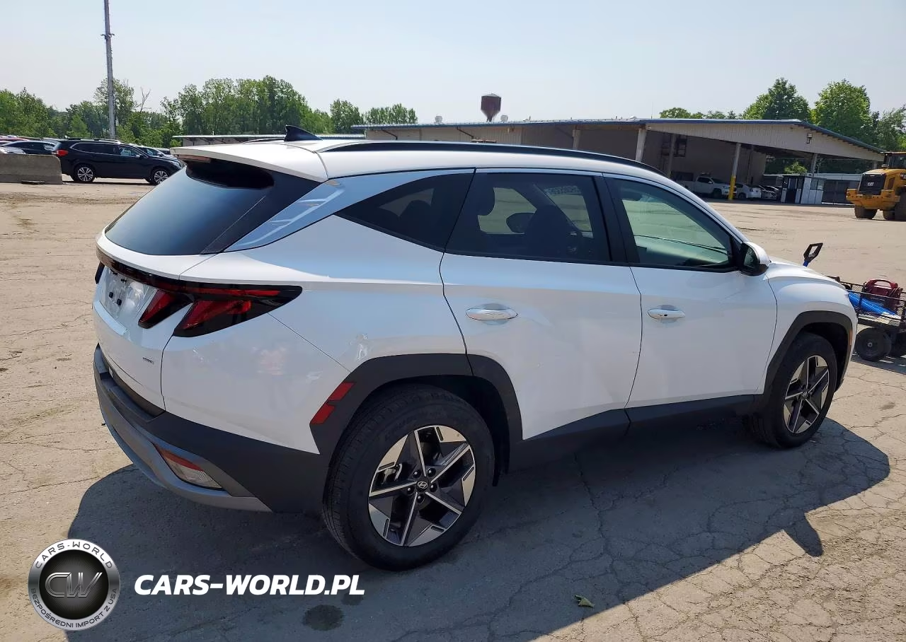 2026 Hyundai Tucson Sel VIN:5NMJBCDE8TH676027 - 3