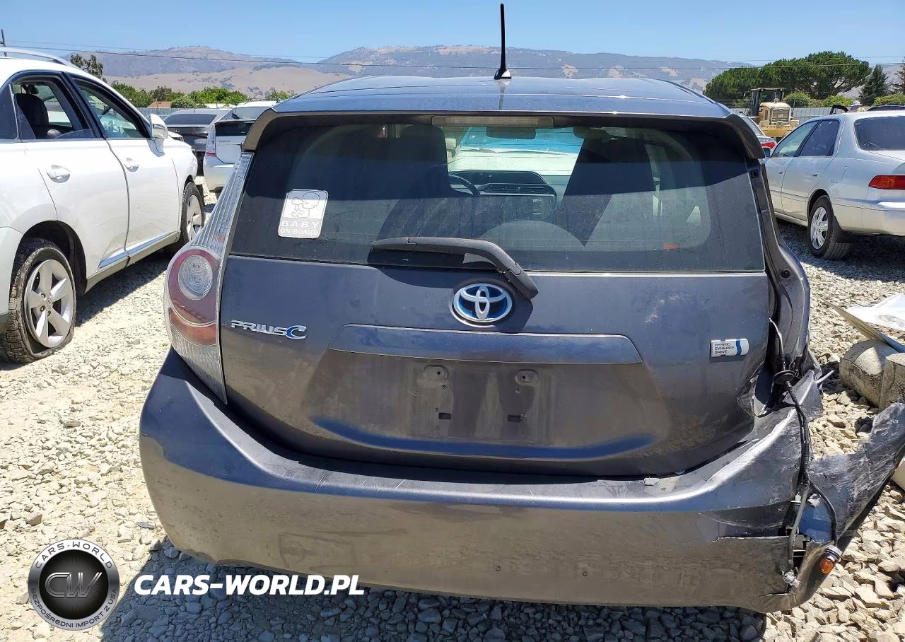 2013 Toyota Prius C One VIN:JTDKDTB38D1534501 - 6