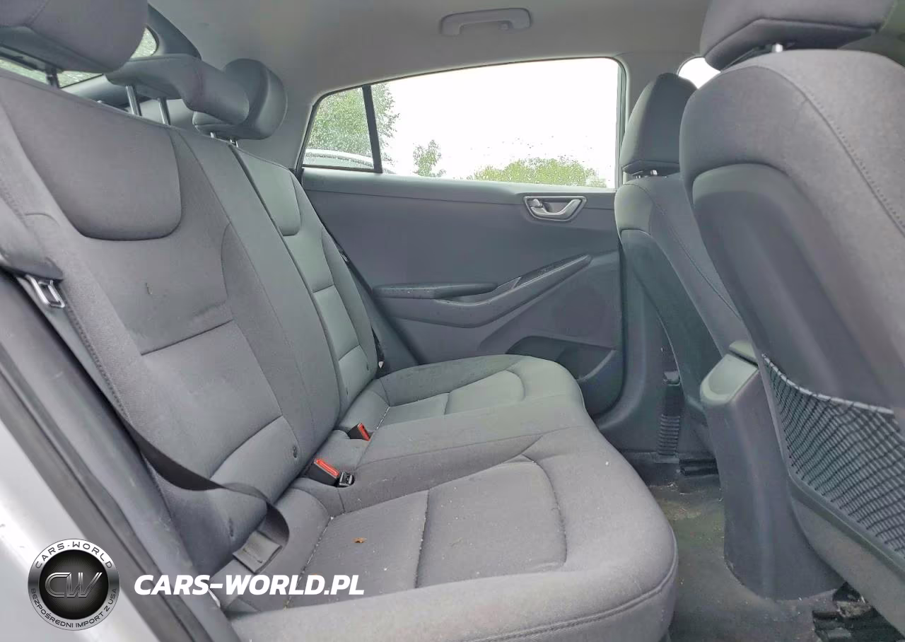 2020 Hyundai Ioniq Blue VIN:KMHC65LC2LU212700 - 11