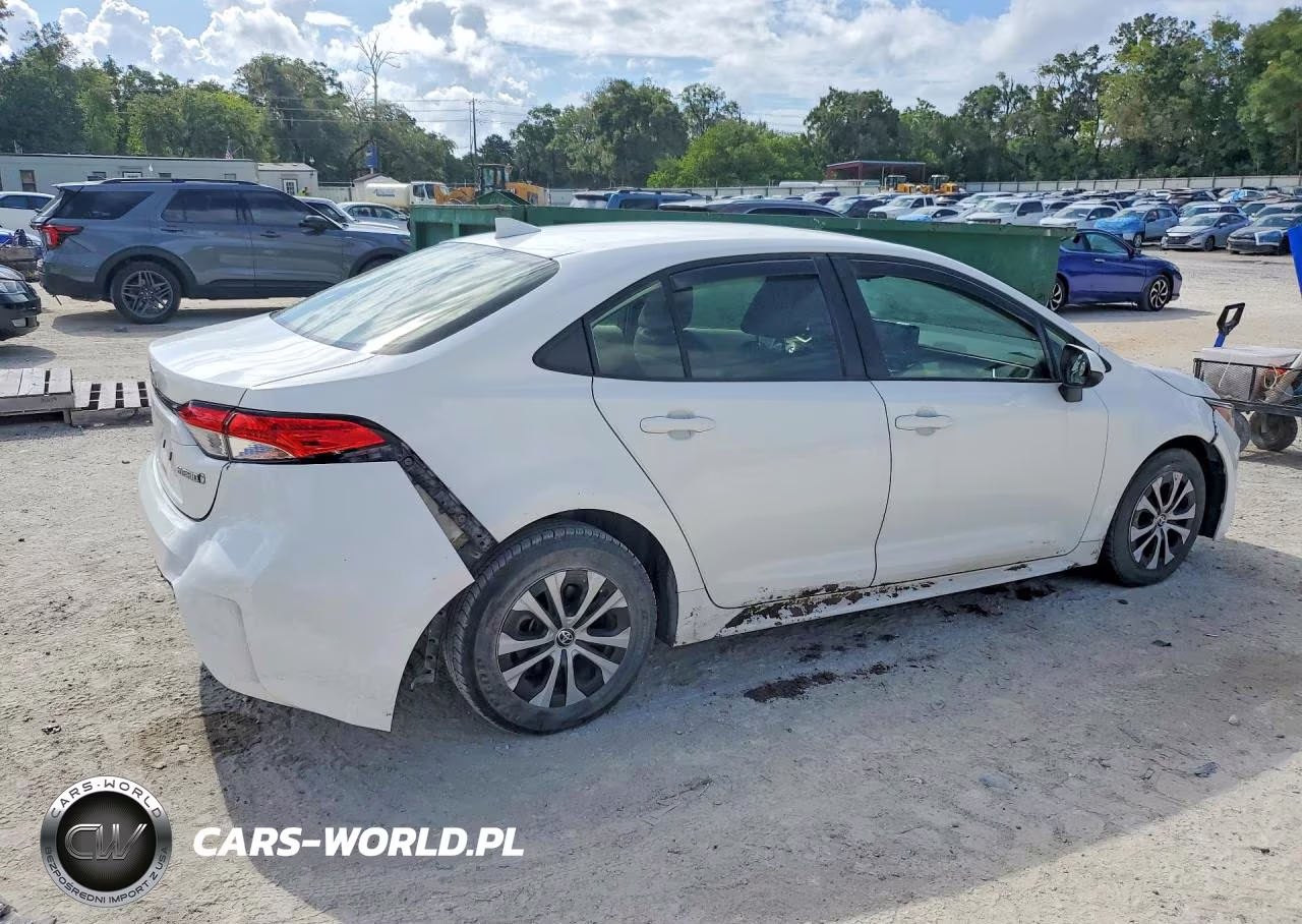 2022 Toyota Corolla Le VIN:JTDEAMDE0N3001185 - 3