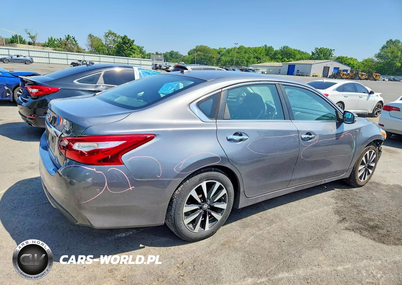 2018 Nissan Altima 2.5 Sv VIN:1N4AL3AP6JC225487 - 3