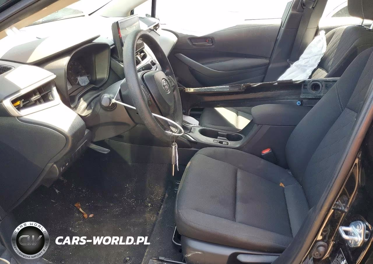 2025 Toyota Corolla Le VIN:5YFB4MDE8SP318130 - 7