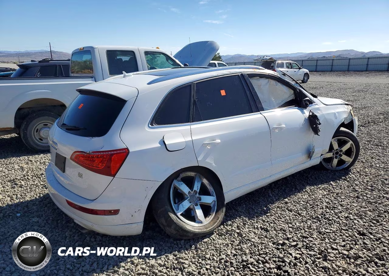 2010 Audi Q5 Premium Plus VIN:WA1LKAFP6AA106234 - 3