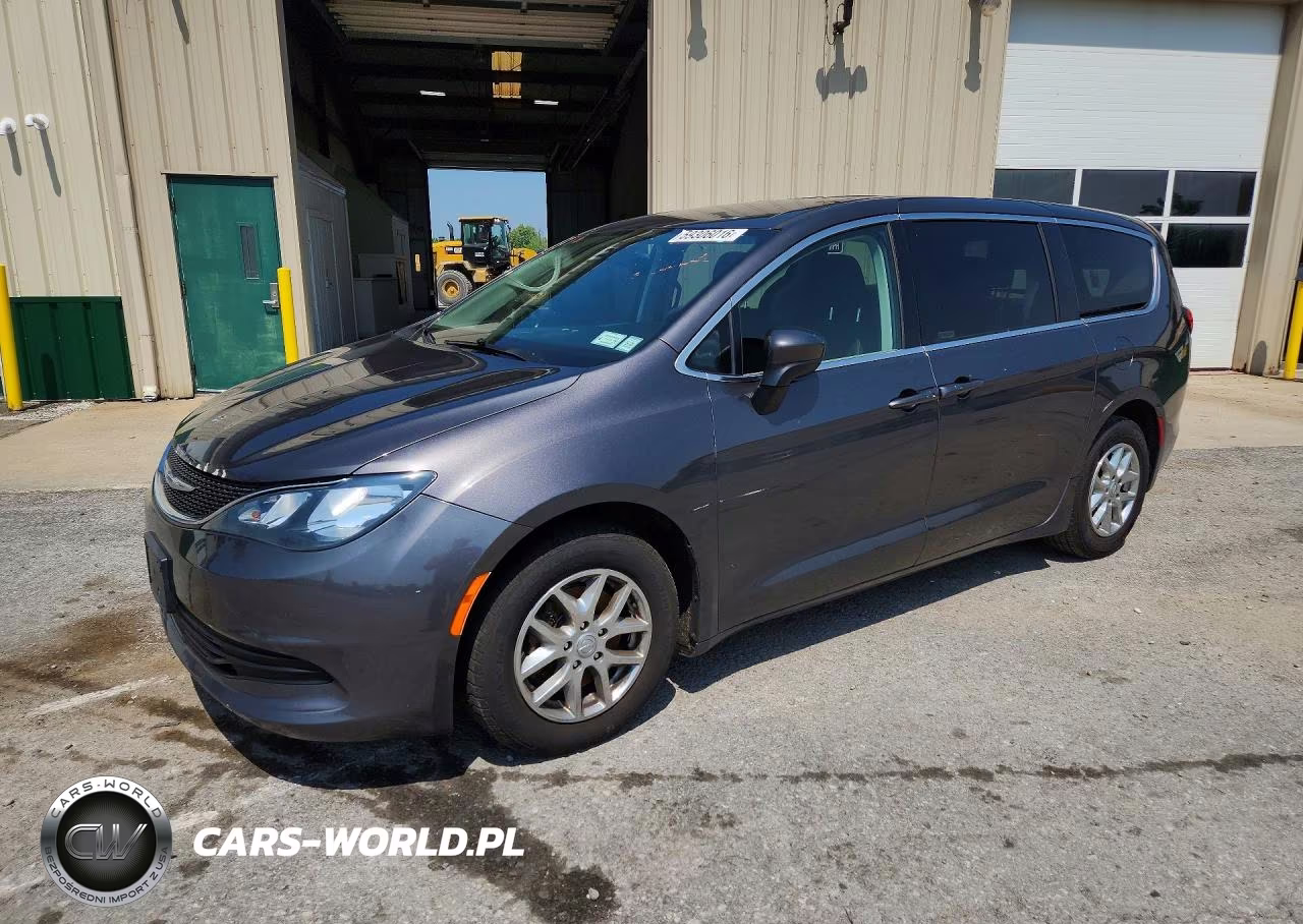 2017 Chrysler Pacifica Touring – zdjęcie 1 z 13