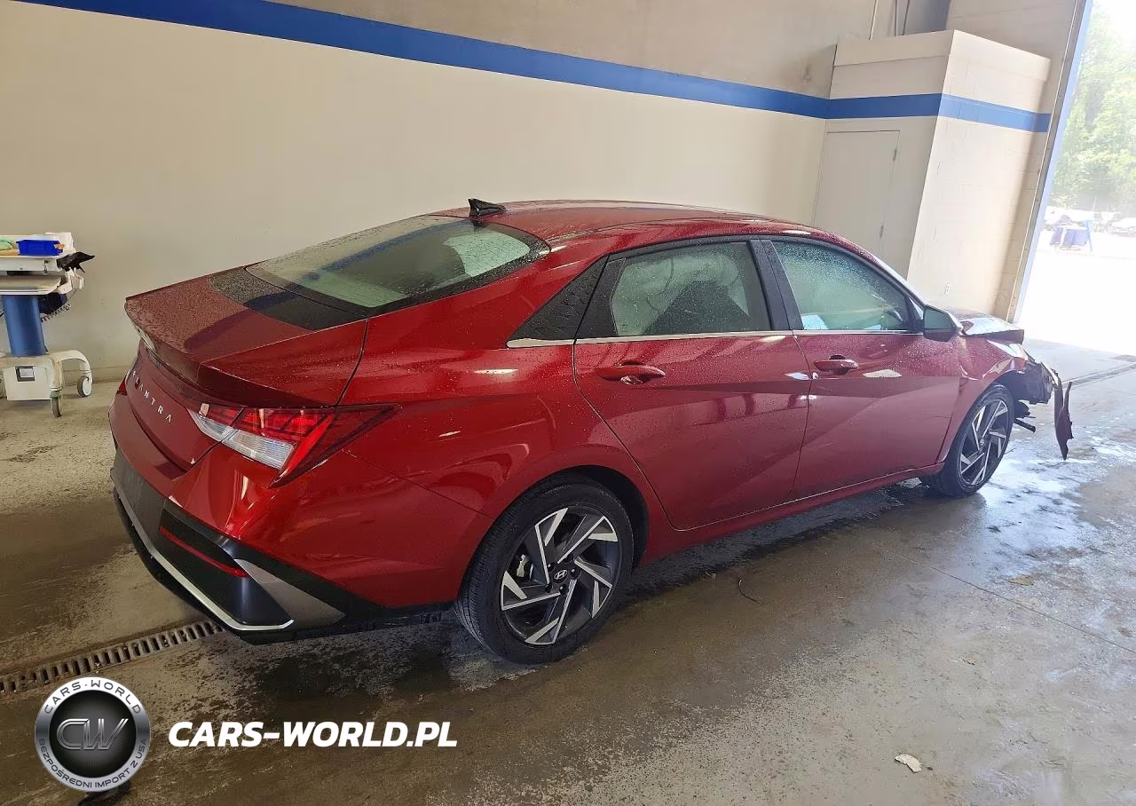 2025 Hyundai Elantra Sel VIN:KMHLS4DG7SU973082 - 3