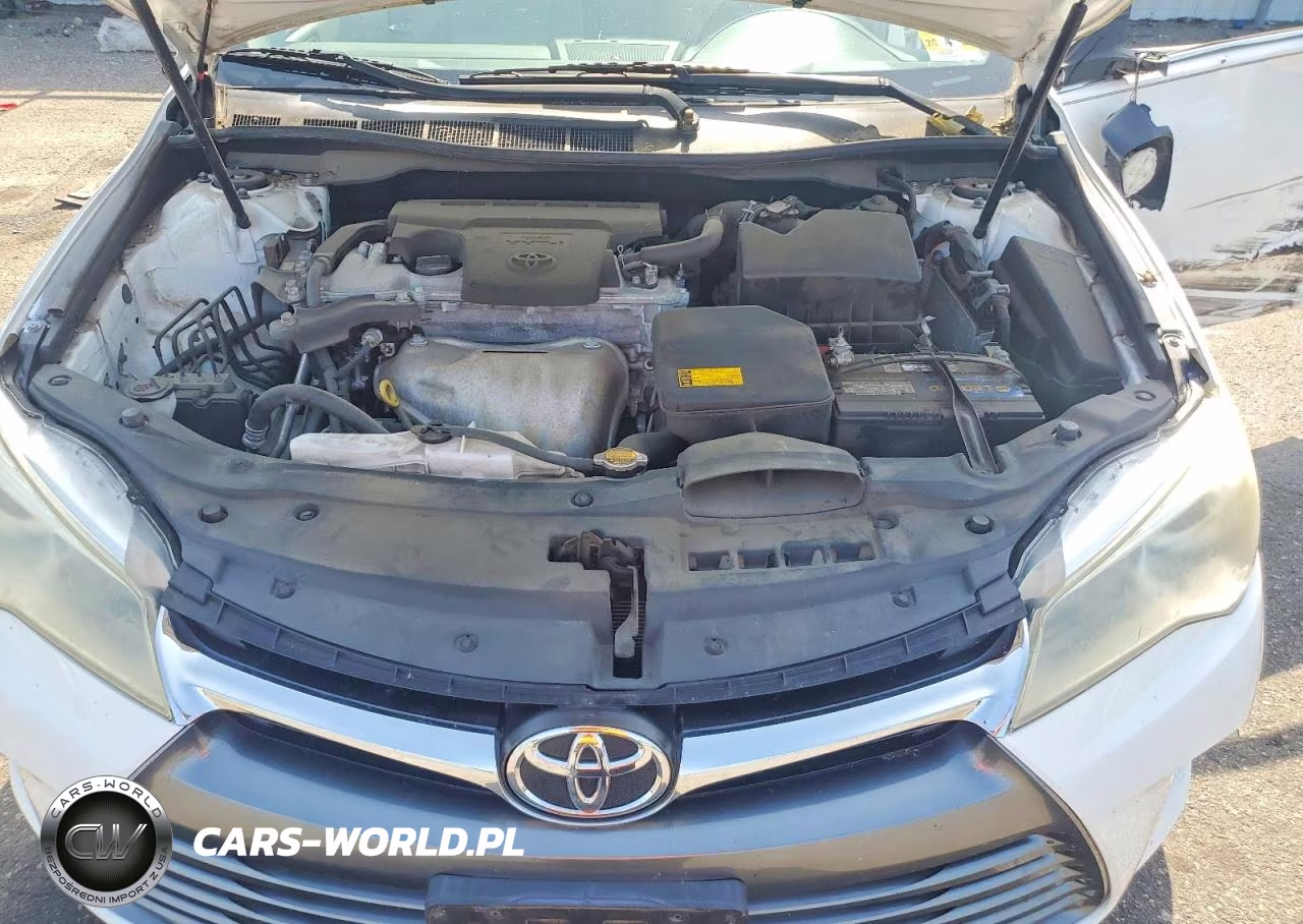 2015 Toyota Camry Le VIN:4T4BF1FK2FR487873 - 11
