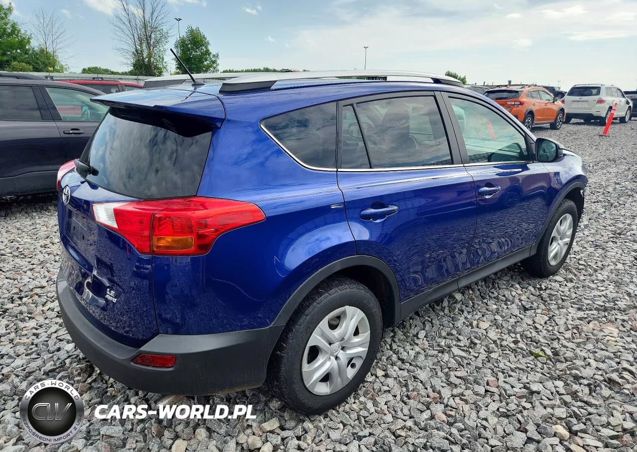 2015 Toyota Rav4 Le VIN:2T3BFREV2FW276278 - 3