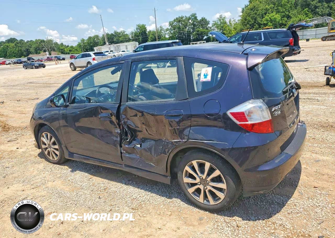 2013 Honda Fit Sport VIN:JHMGE8H5XDC055220 - 2