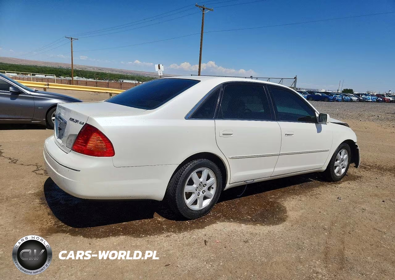 2000 Toyota Avalon Xls VIN:4T1BF28B8YU081273 - 3