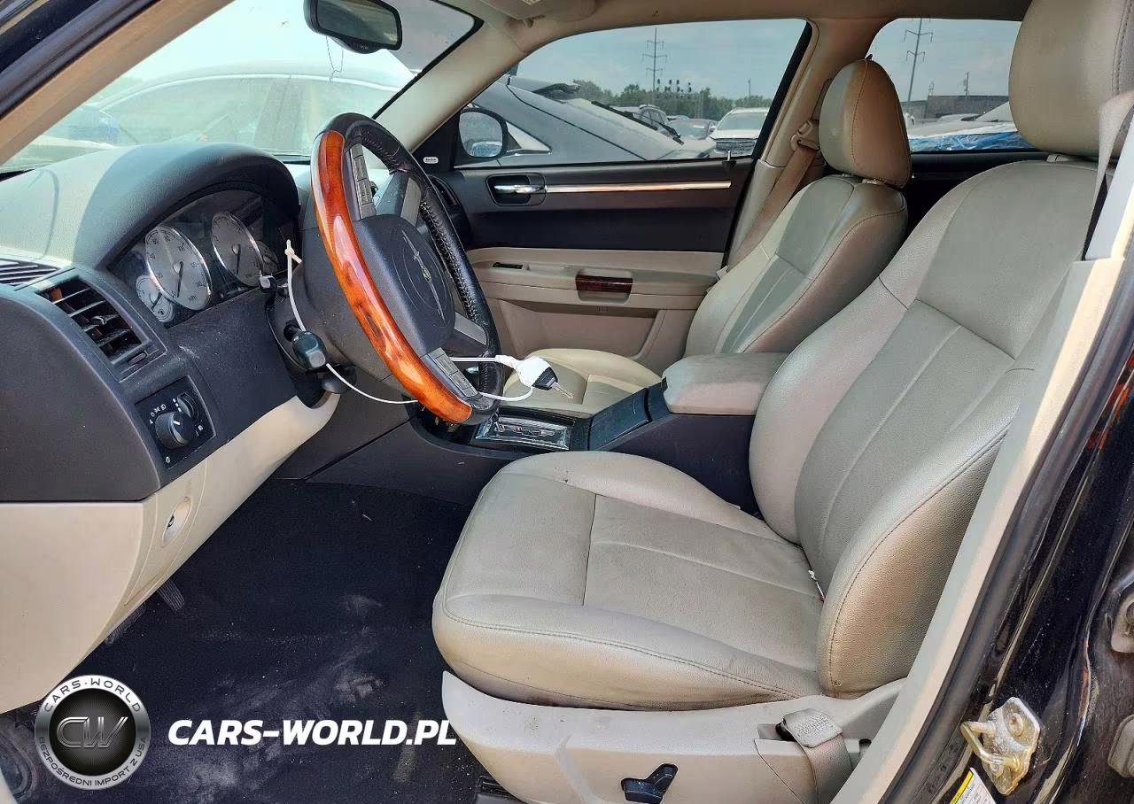 2006 Chrysler 300 Touring VIN:2C3KA53G06H170671 - 7