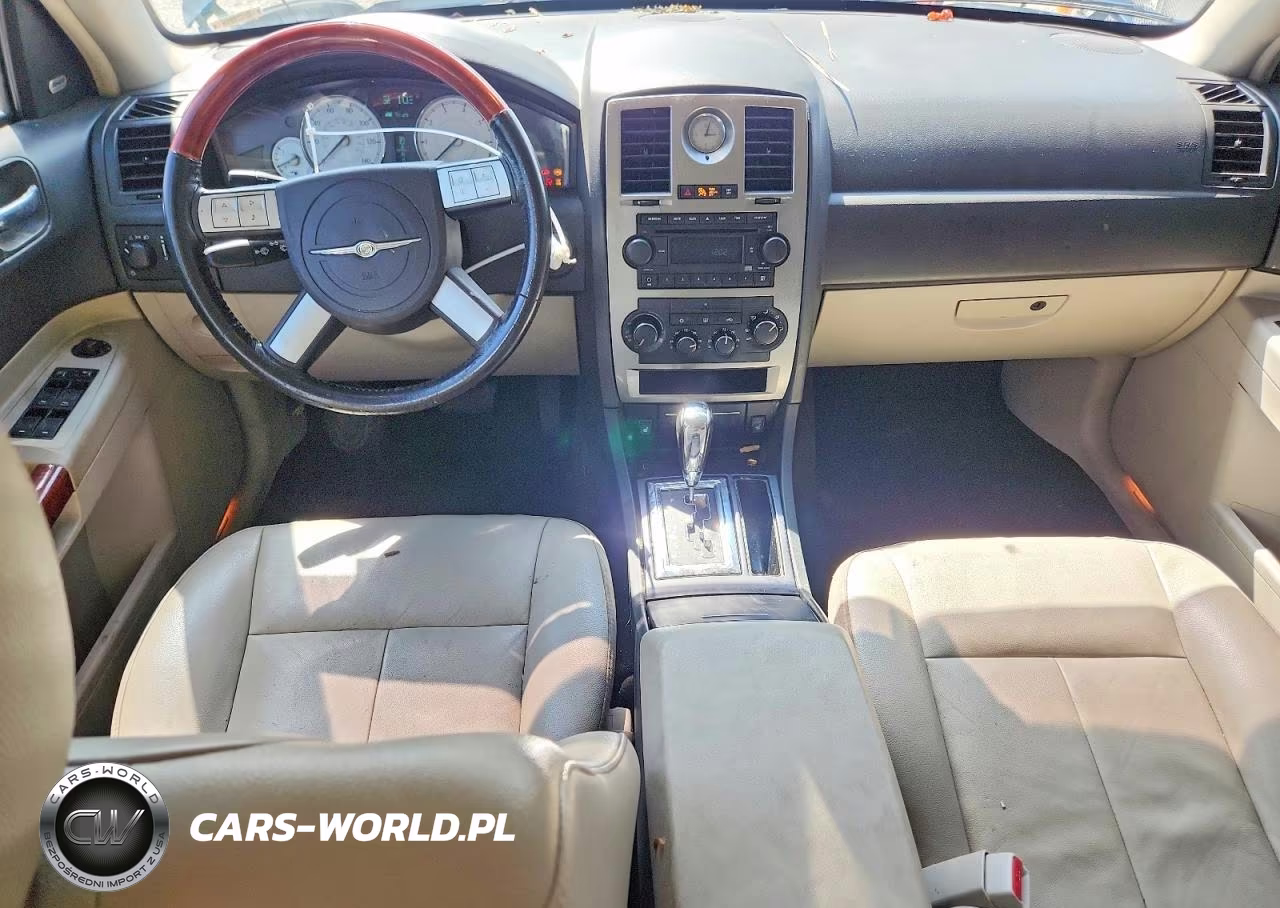 2006 Chrysler 300 Touring VIN:2C3KA53G06H170671 - 8