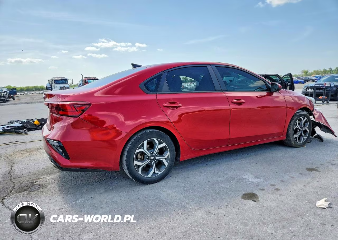 2020 Kia Forte Lxs VIN:3KPF24AD6LE261089 - 3