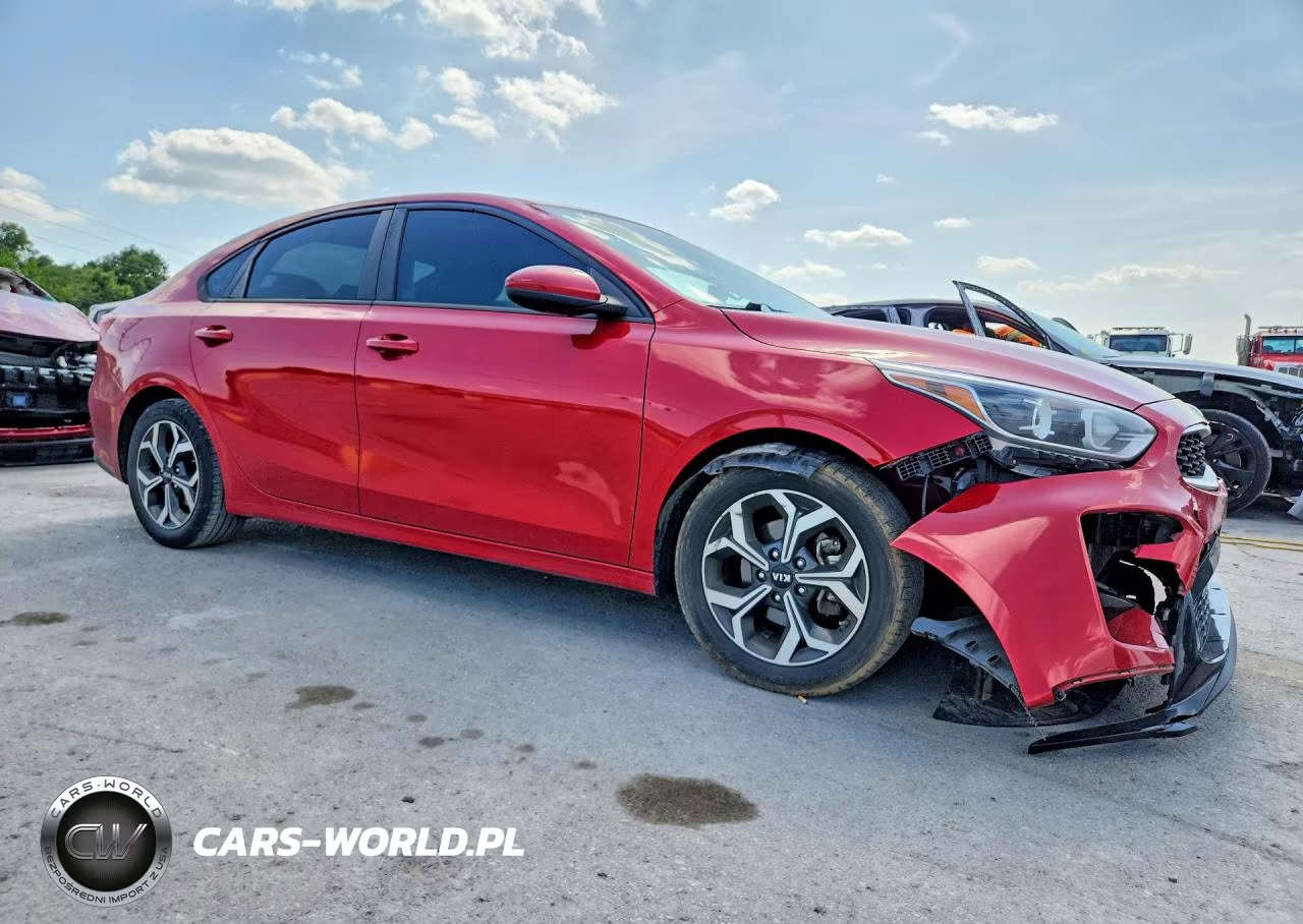 2020 Kia Forte Lxs VIN:3KPF24AD6LE261089 - 4