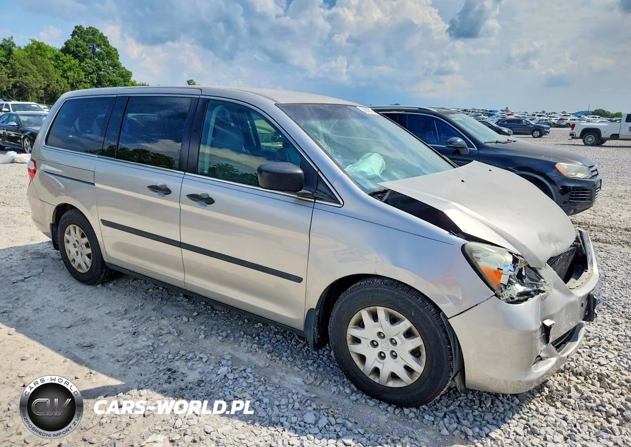 2006 Honda Odyssey Lx VIN:5FNRL38226B123802 - 4
