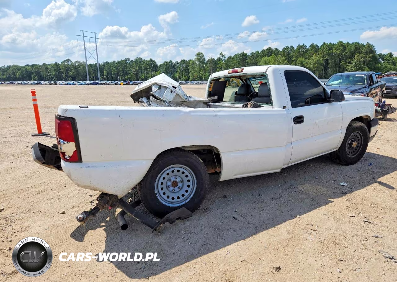 2004 Chevrolet Silverado VIN:1GCEC14X94Z353431 - 3