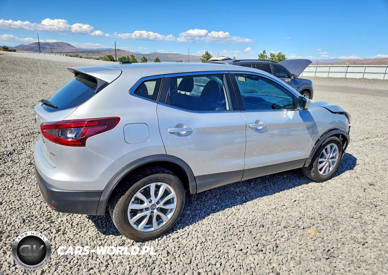 2021 Nissan Rogue Sport S VIN:JN1BJ1AW9MW425754 - 3