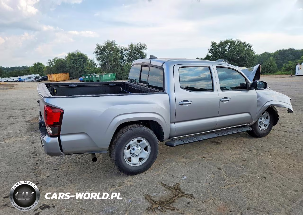 2018 Toyota Tacoma Sr VIN:5TFAX5GN2JX116078 - 3