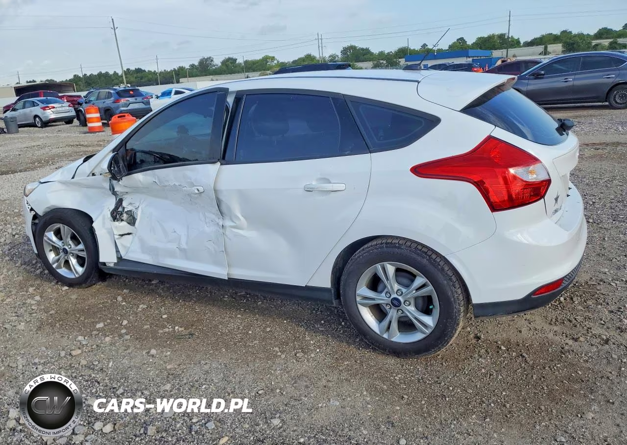 2014 Ford Focus Se VIN:1FADP3K24EL259096 - 2