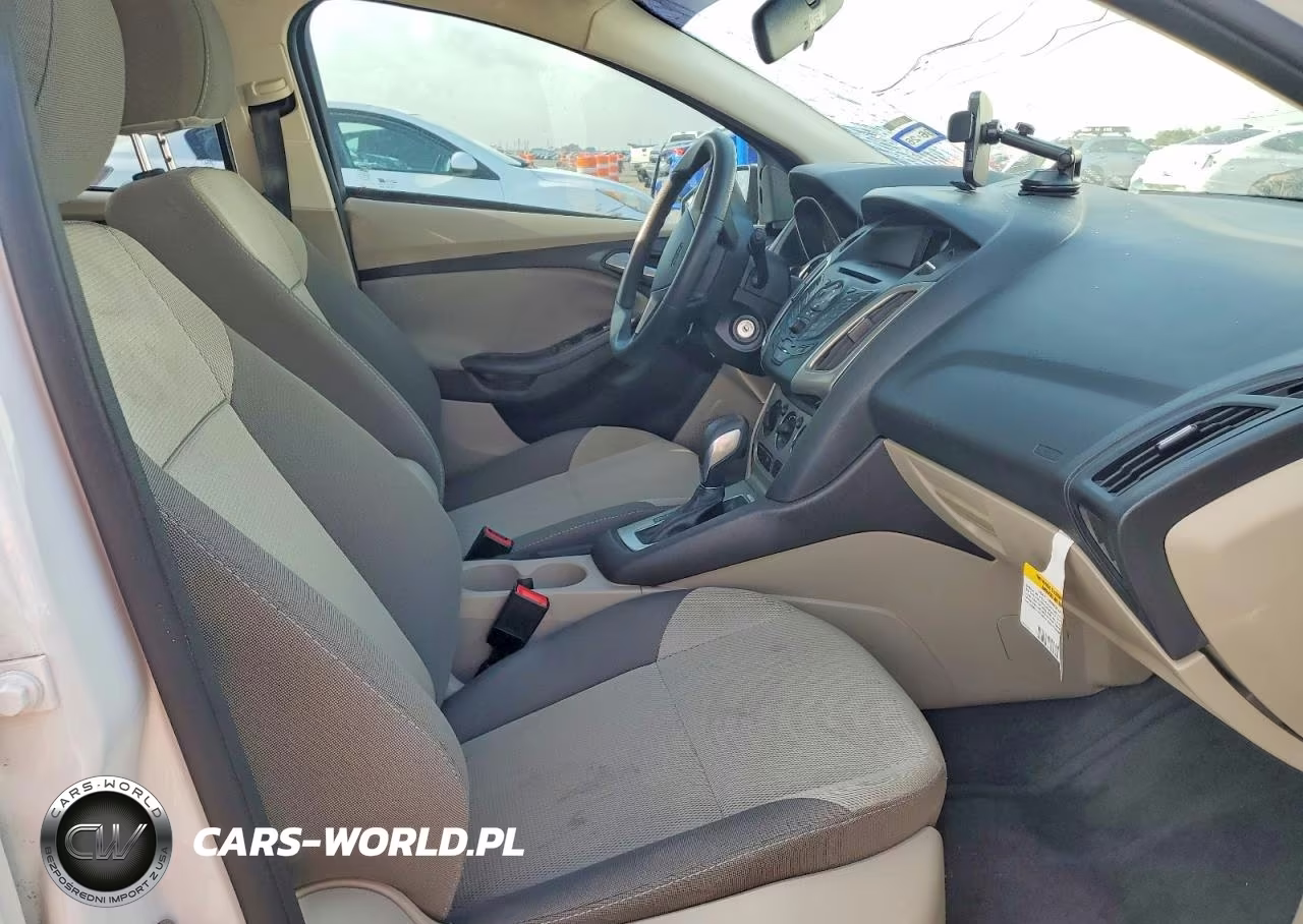 2014 Ford Focus Se VIN:1FADP3K24EL259096 - 7