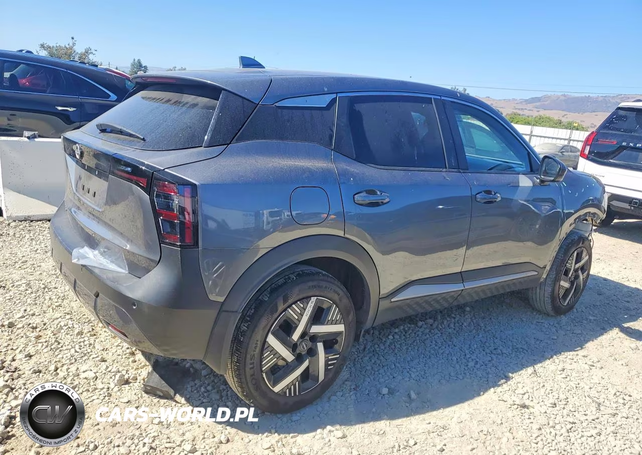 2025 Nissan Kicks Sv VIN:3N8AP6CA7SL314827 - 3
