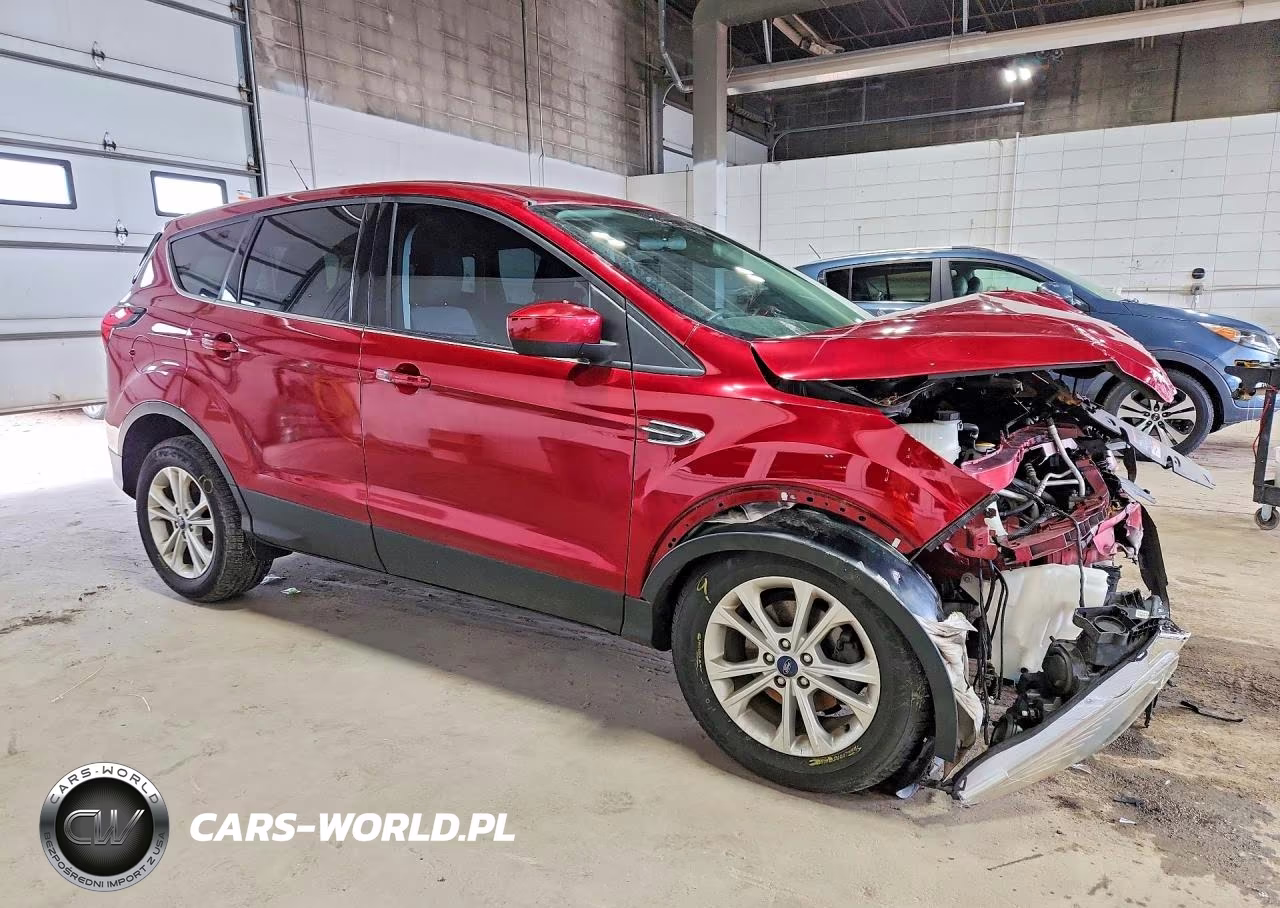 2019 Ford Escape Se VIN:1FMCU0GD7KUA05066 - 4