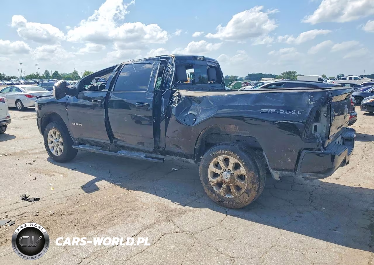 2024 Ram 2500 Laramie VIN:3C6UR5FJ9RG235601 - 2