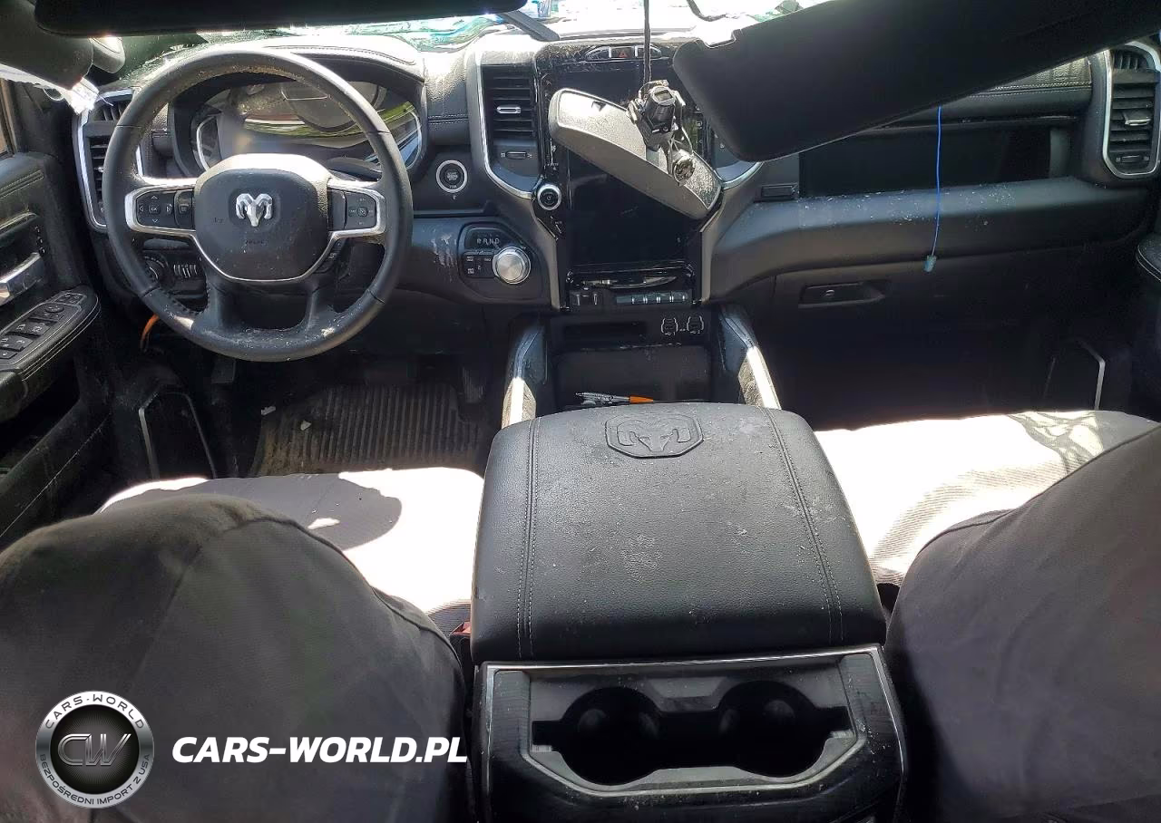 2024 Ram 2500 Laramie VIN:3C6UR5FJ9RG235601 - 8