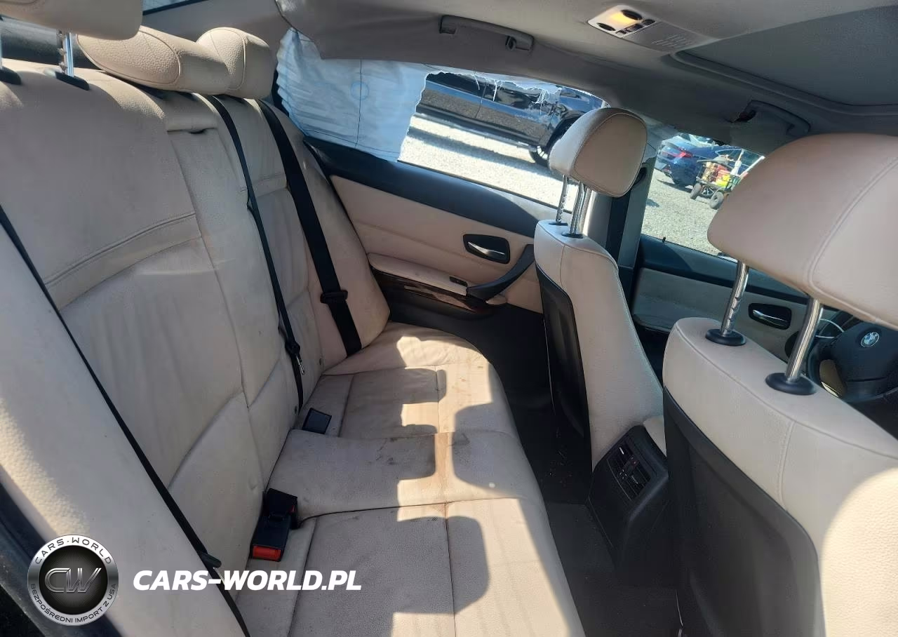 2010 BMW 328 I VIN:WBAPH7G52ANM53376 - 10