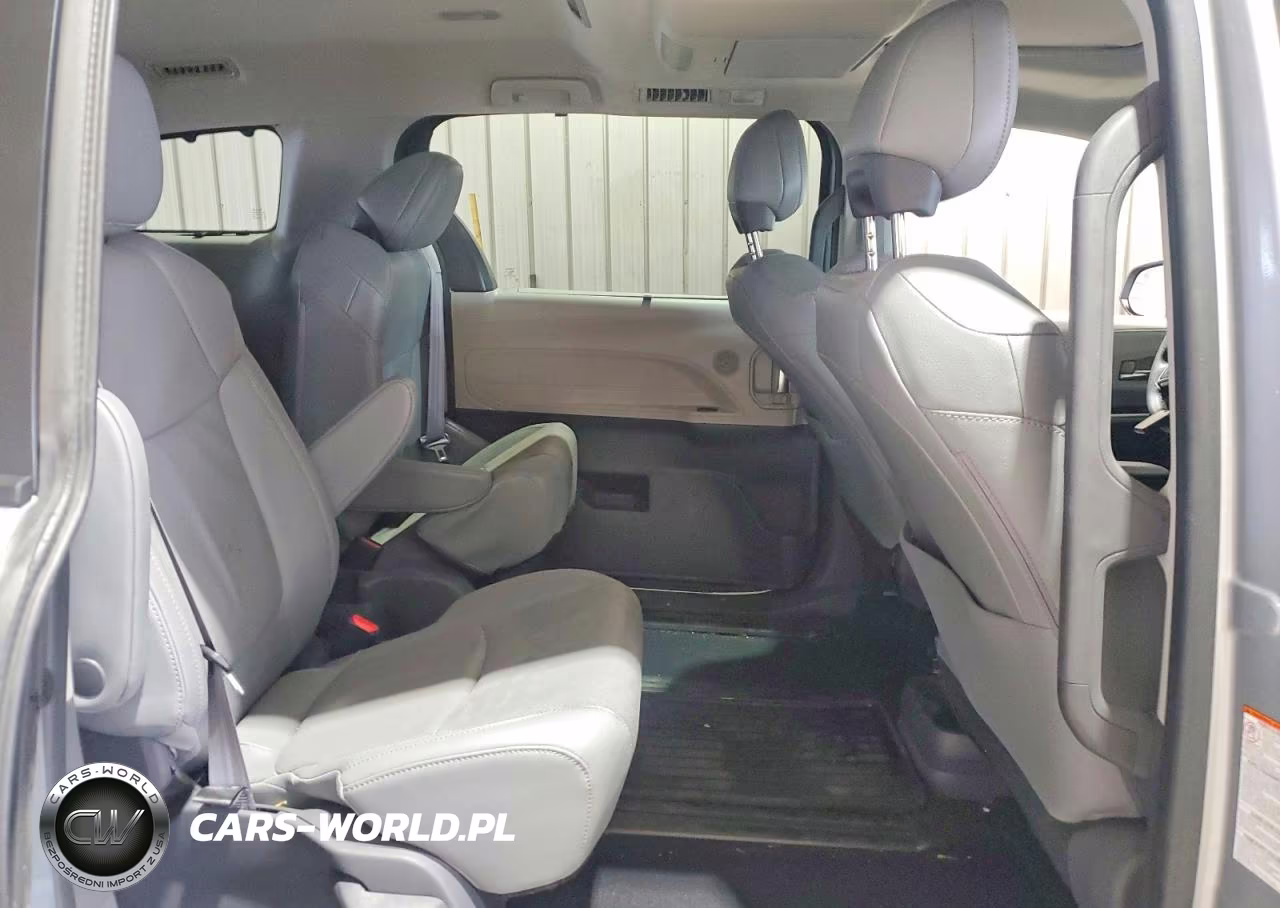 2021 Toyota Sienna Limited 7-Passenger VIN:5TDZSKFC9MS005148 - 11