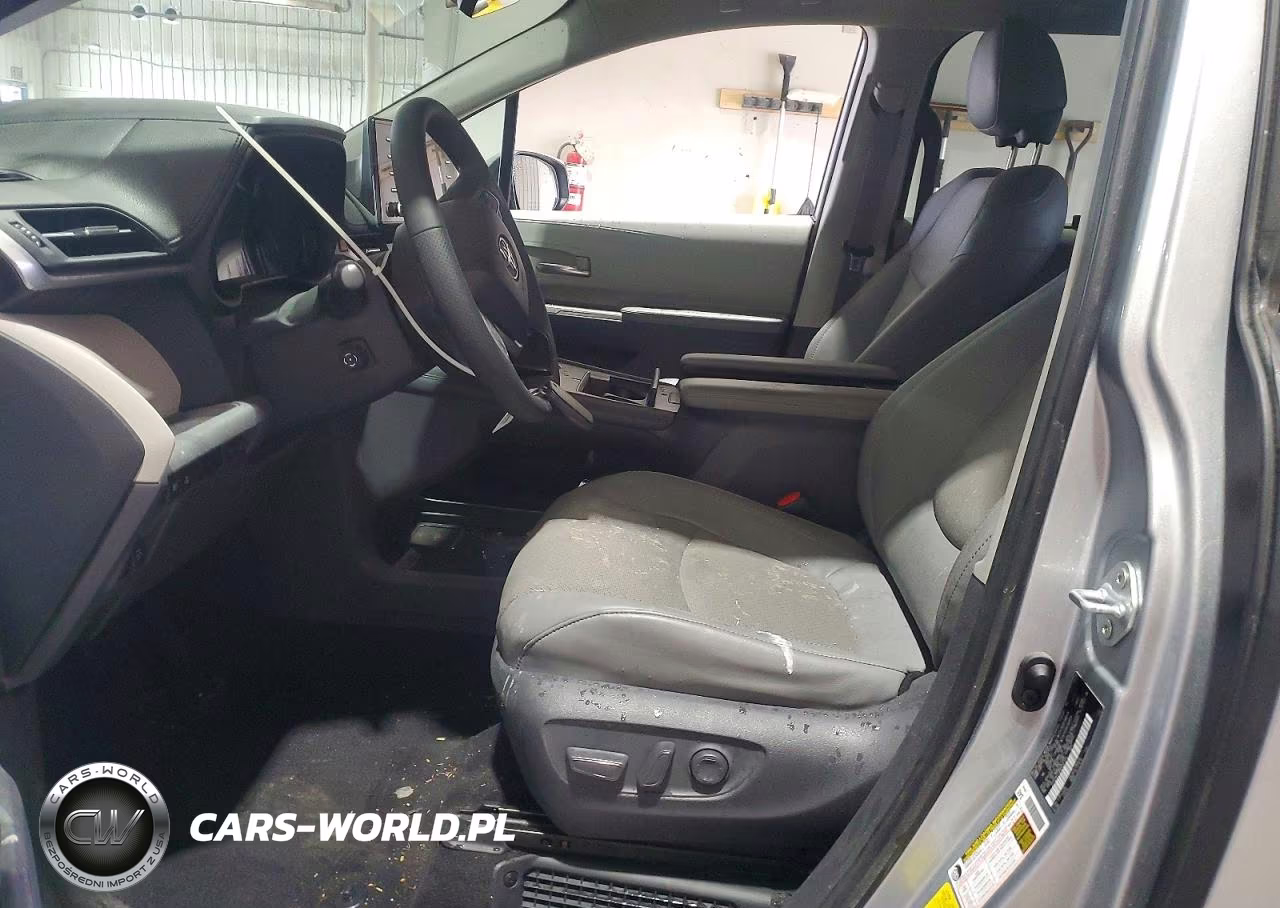 2021 Toyota Sienna Limited 7-Passenger VIN:5TDZSKFC9MS005148 - 7