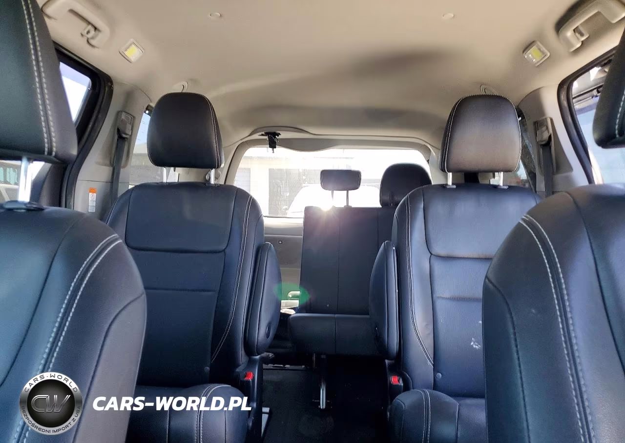 2019 Toyota Sienna Se Premium 7-Passenger VIN:5TDEZ3DC8KS211383 - 10