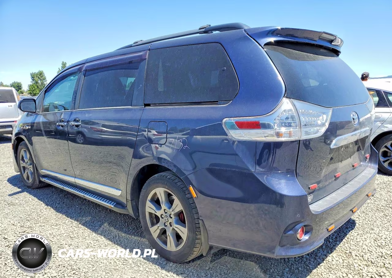 2019 Toyota Sienna Se Premium 7-Passenger VIN:5TDEZ3DC8KS211383 - 2