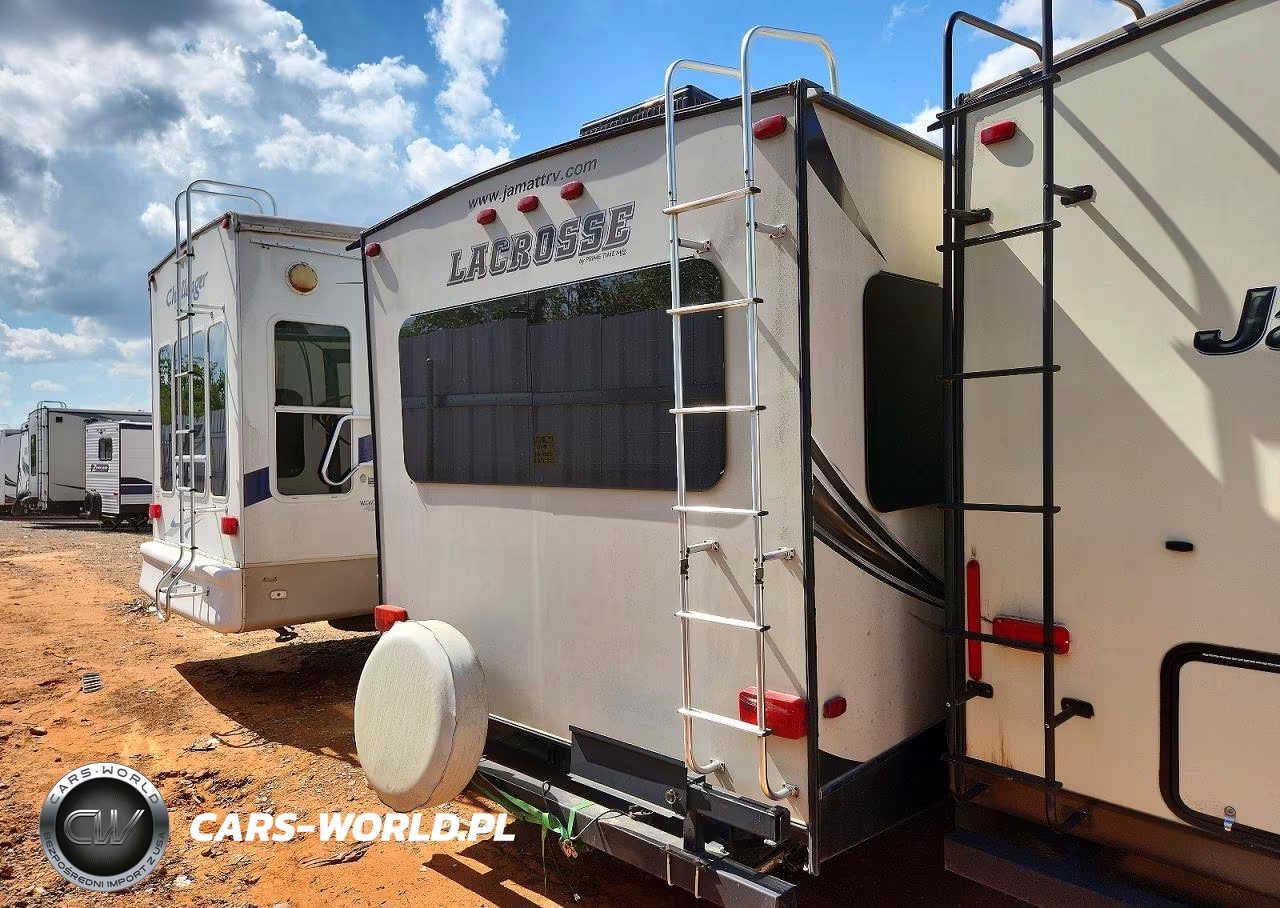 2017 Forest River Lacrosse Camper VIN:5ZT2LCYB5HB008603 - 4