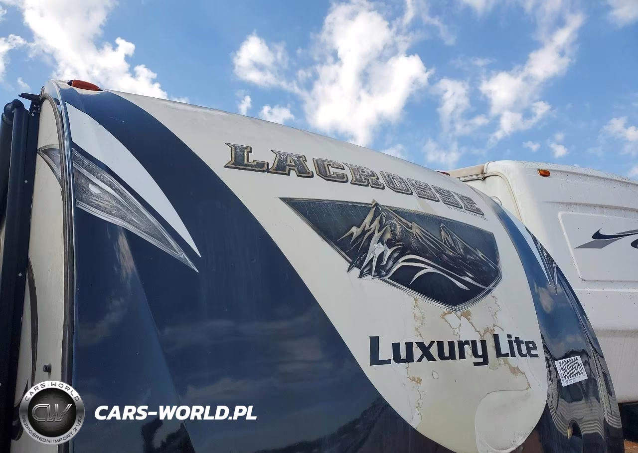2017 Forest River Lacrosse Camper VIN:5ZT2LCYB5HB008603 - 9