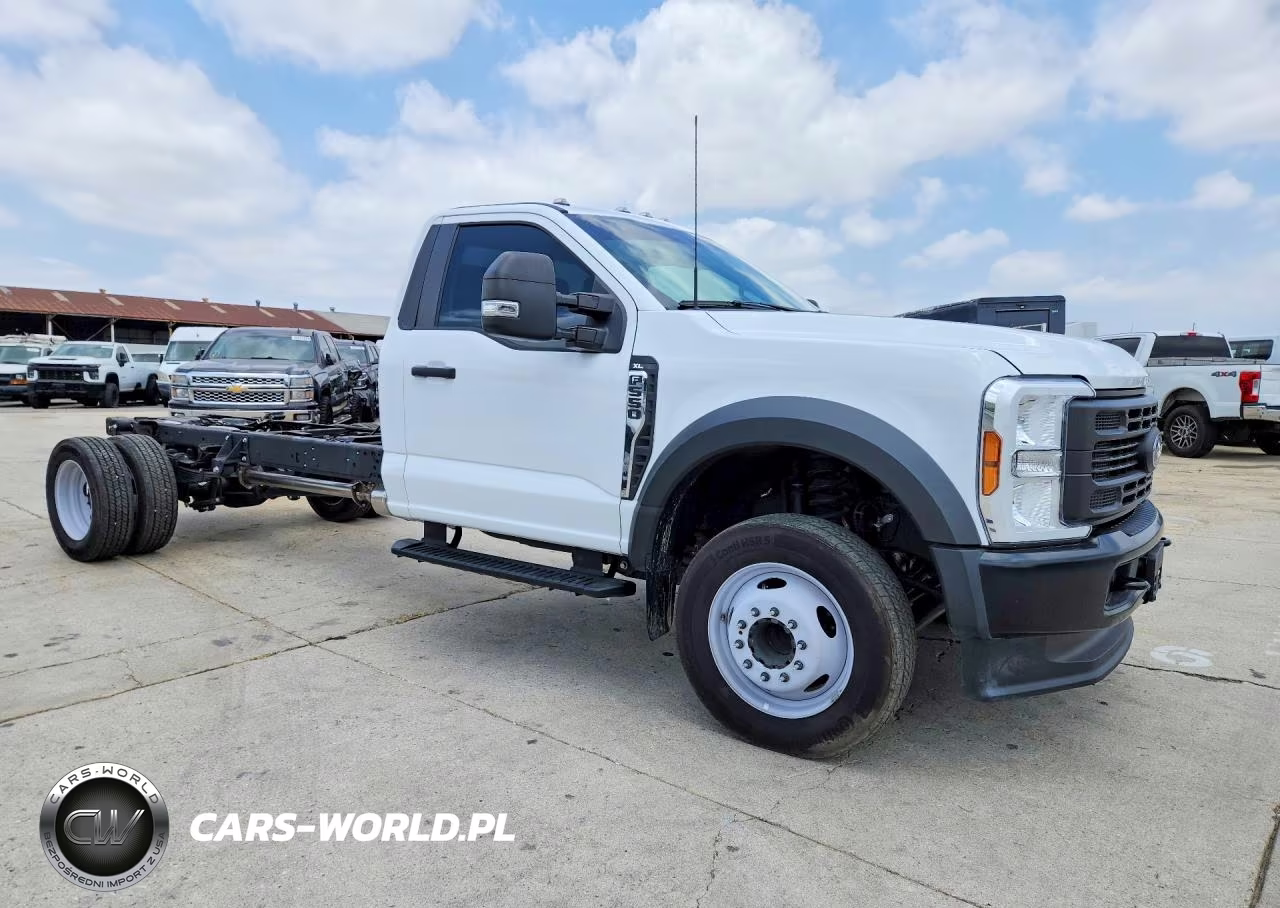 2024 Ford F550 Super Duty VIN:1FDUF5GT9RDA09424 - 4