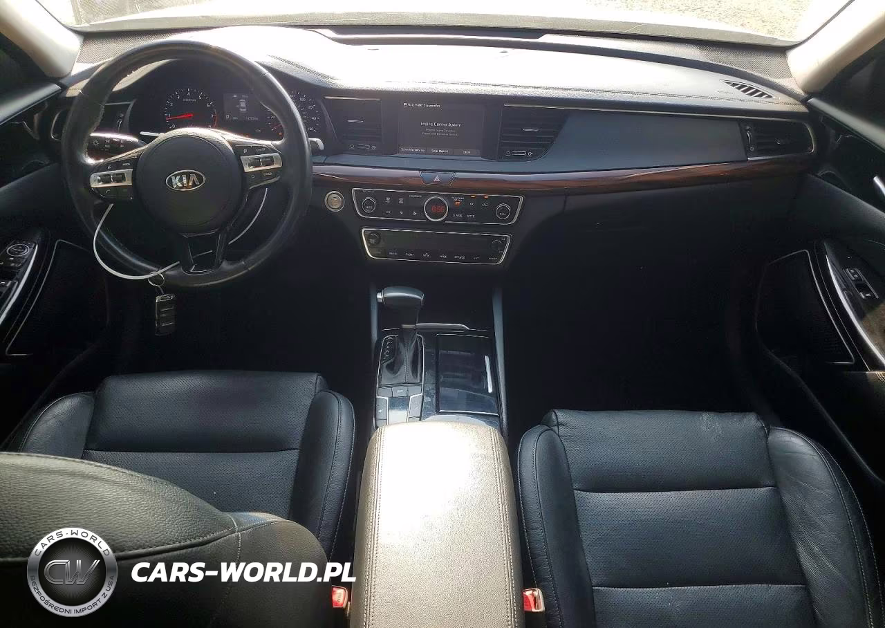 2018 Kia Cadenza Premium VIN:KNALB4J16J5123759 - 8