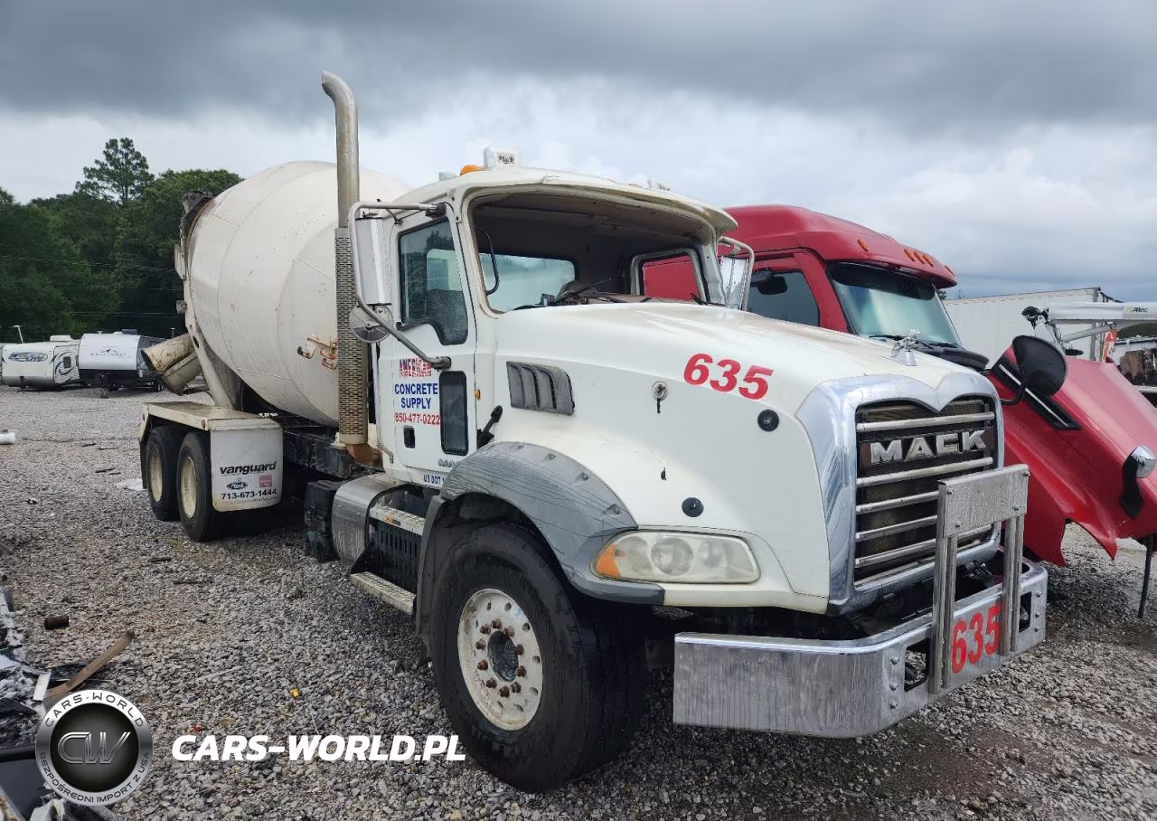 2017 Mack 800 Gu Ready Mix Truck