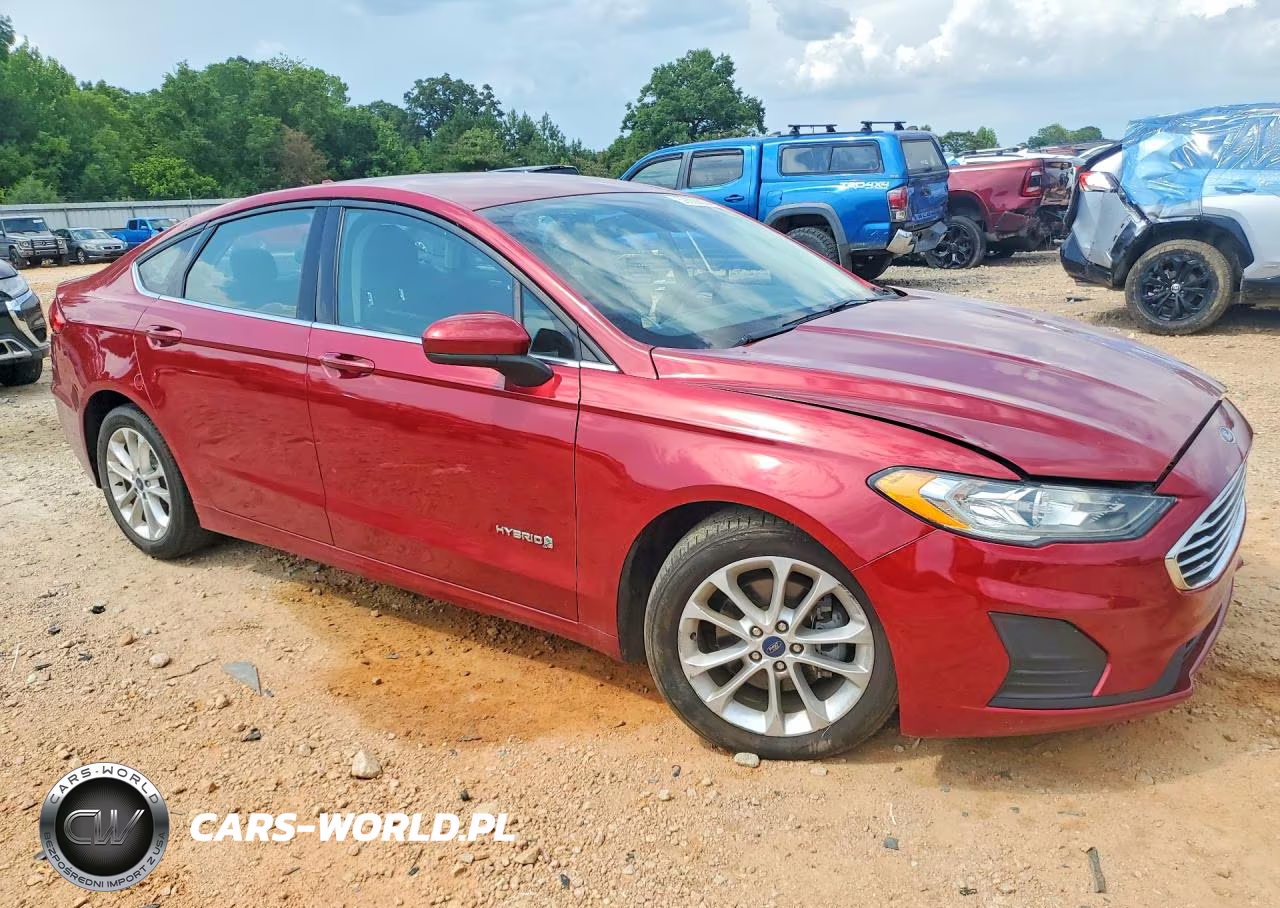 2019 Ford Fusion Se VIN:3FA6P0LU0KR240601 - 4