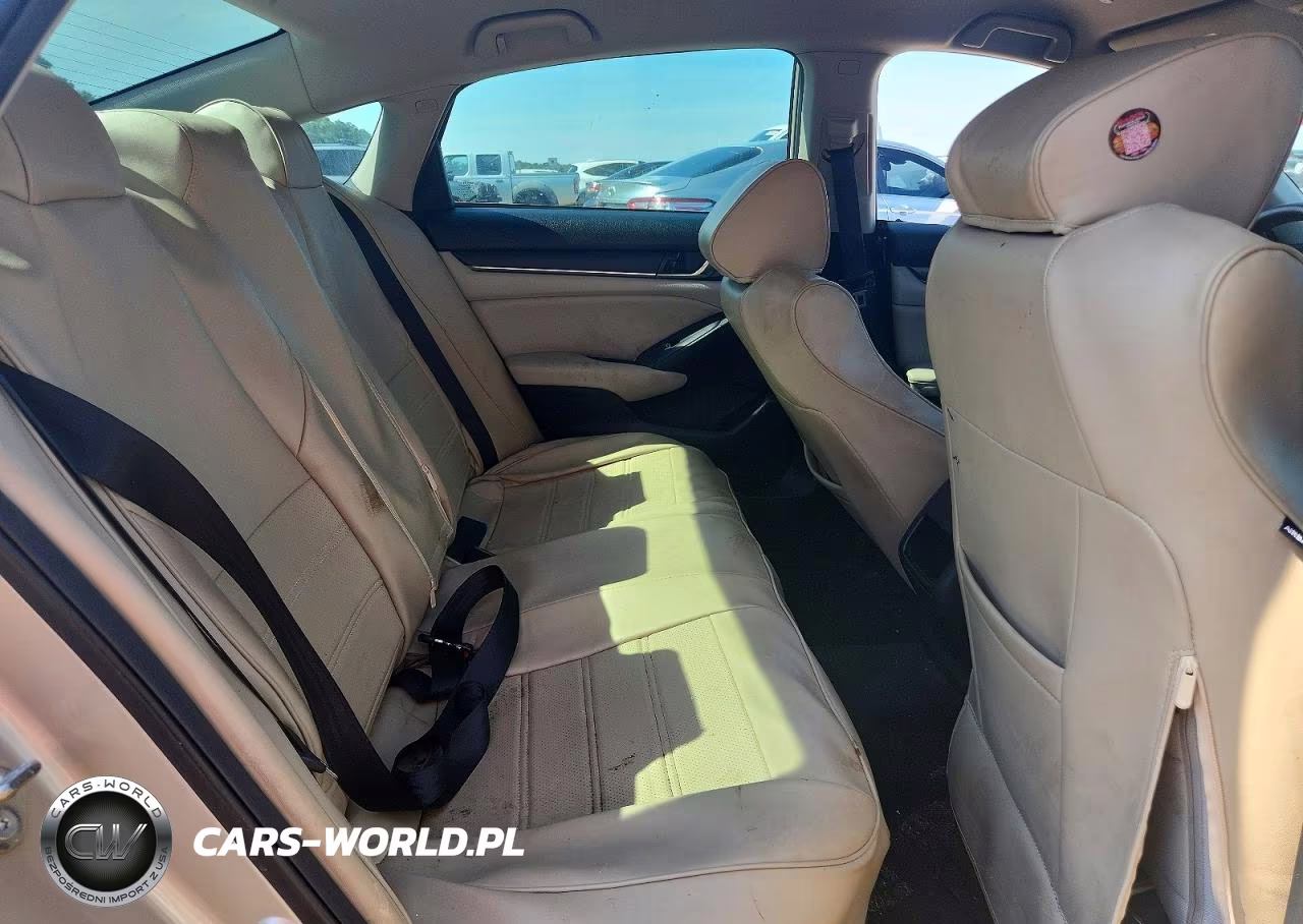 2018 Honda Accord Lx VIN:1HGCV1F11JA257685 - 10