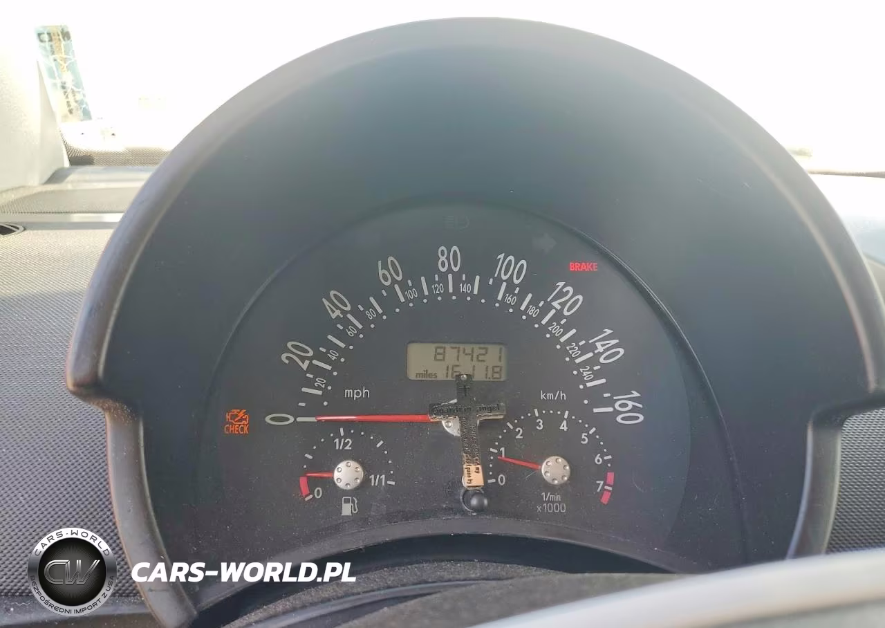 2003 Volkswagen New Beetle Gls VIN:3VWCD21C13M441883 - 9